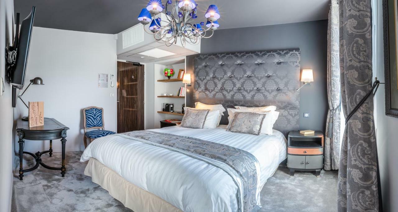 Brit Hotel Privilege Lisieux - La Villa Des Arts Zewnętrze zdjęcie