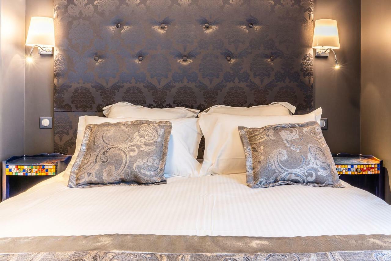 Brit Hotel Privilege Lisieux - La Villa Des Arts Zewnętrze zdjęcie